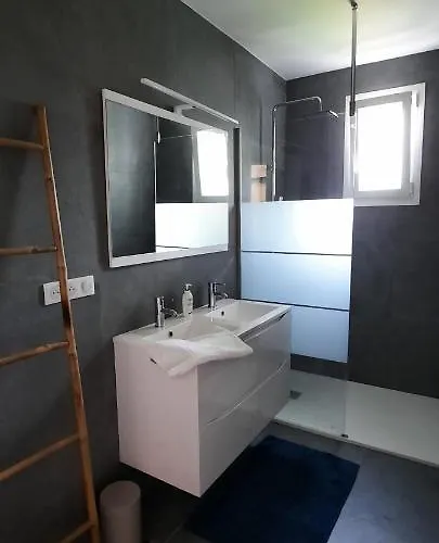 Apartment Parabisu Ttikia 